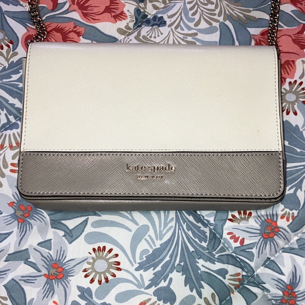 Kate Spade Spencer Wallet Crossbody Bag Mint Condition NEW PRICE!!